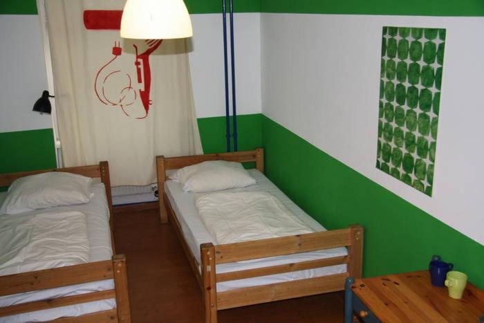 Lette'M Sleep Berlin Hostel Room photo